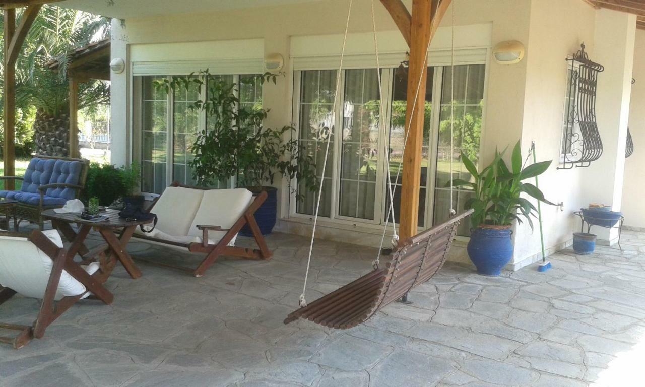 Villa Close To The Beach Ormos Panagias Buitenkant foto